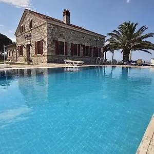  Hotel Lavantali Konak Restoran